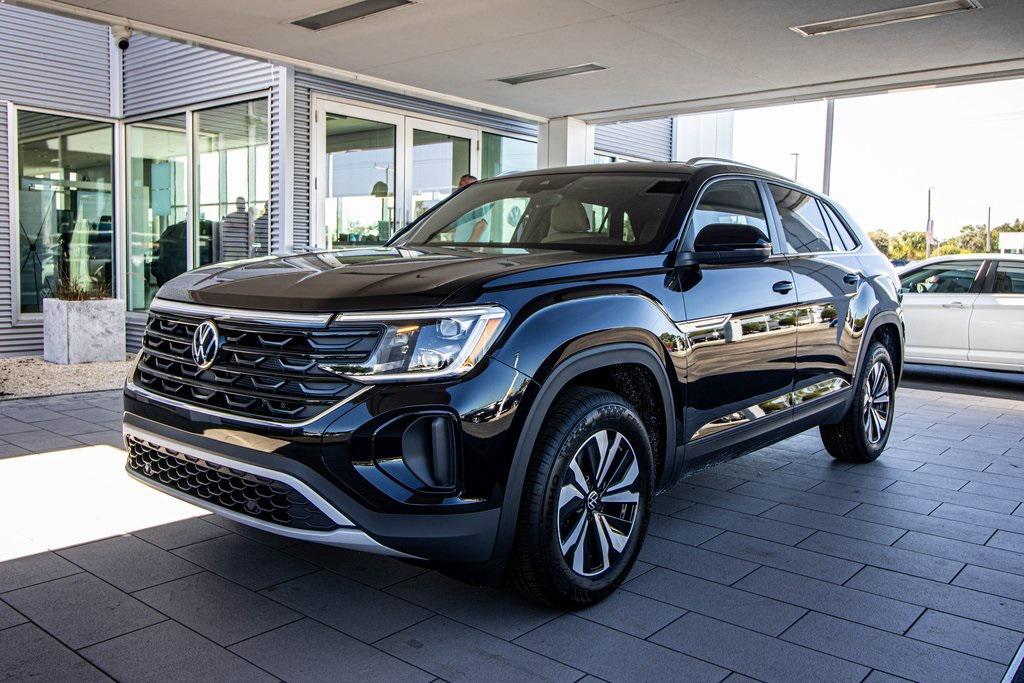 new 2026 Volkswagen Atlas Cross Sport car, priced at $38,385