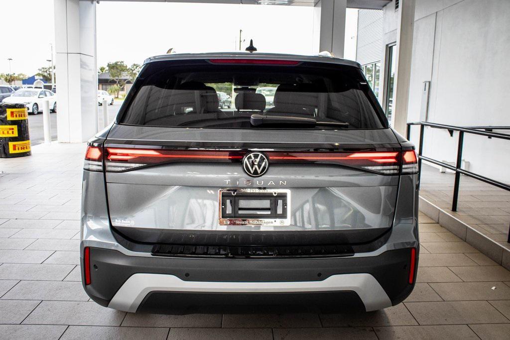 new 2025 Volkswagen Tiguan car, priced at $29,015