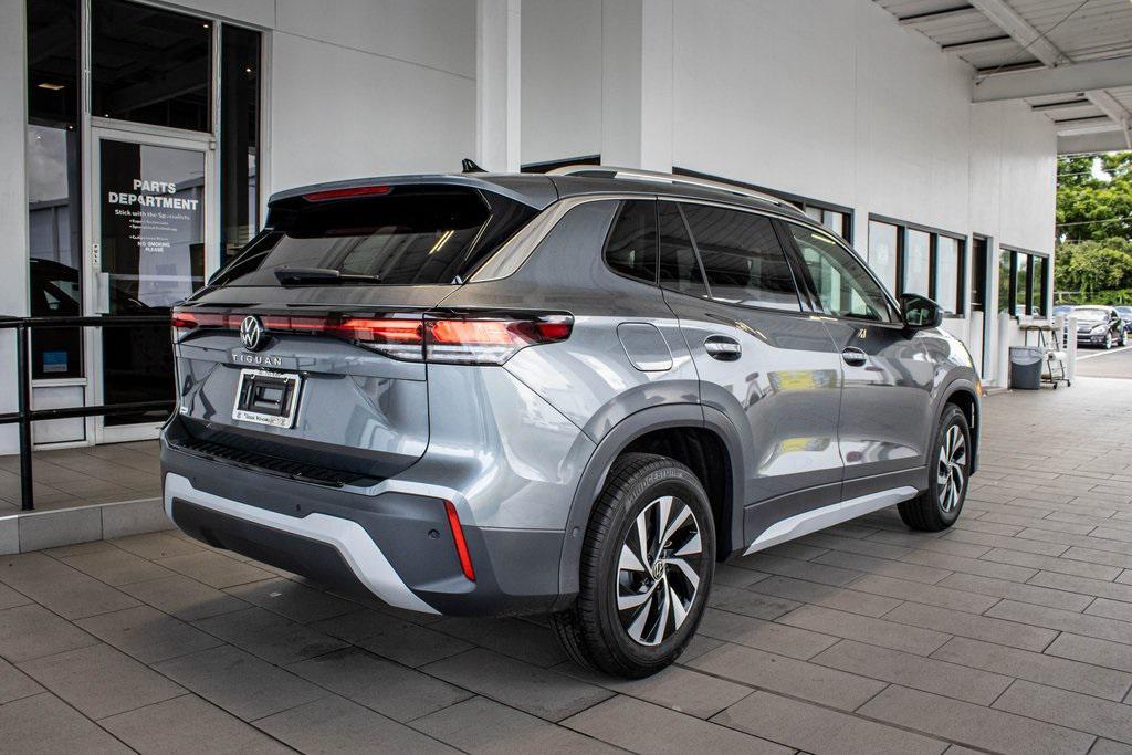 new 2025 Volkswagen Tiguan car, priced at $29,015