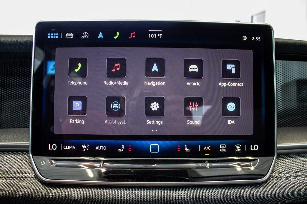 new 2025 Volkswagen Tiguan car, priced at $29,015