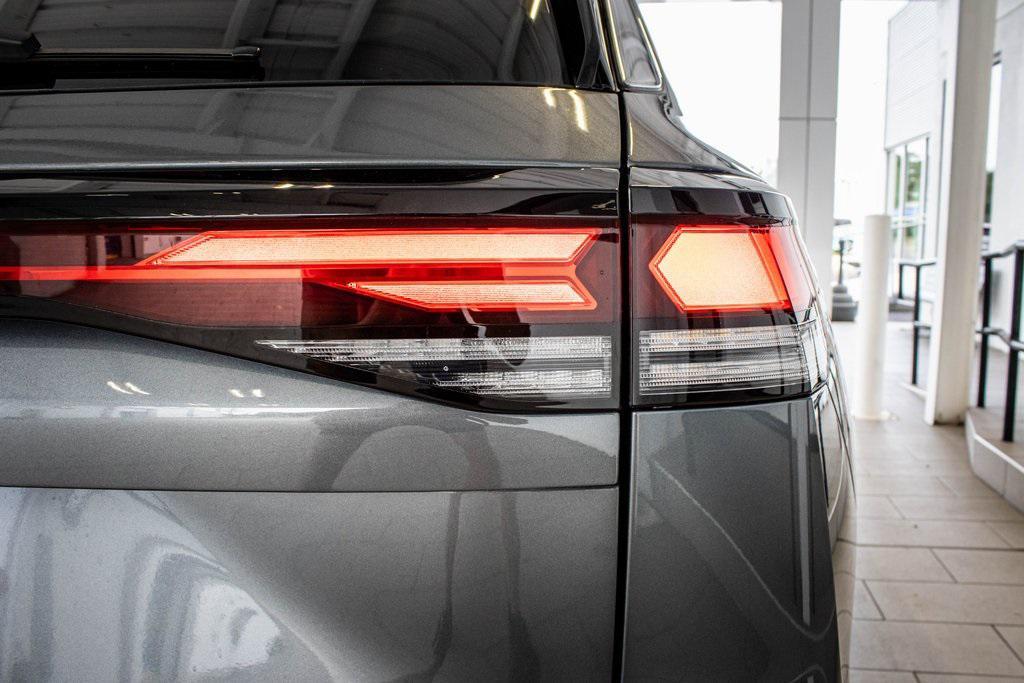 new 2025 Volkswagen Tiguan car, priced at $29,015