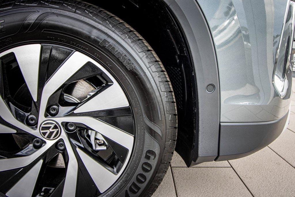 new 2026 Volkswagen Tiguan car, priced at $31,342