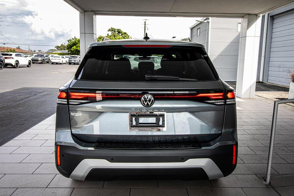 new 2026 Volkswagen Tiguan car, priced at $31,342