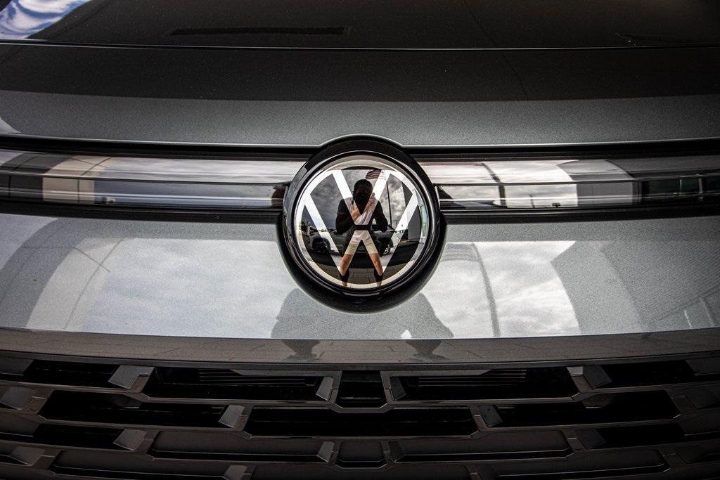 new 2026 Volkswagen Tiguan car, priced at $31,342