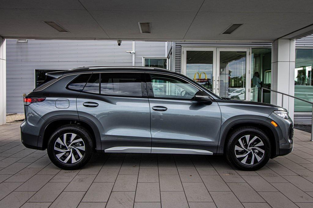 new 2026 Volkswagen Tiguan car, priced at $31,342