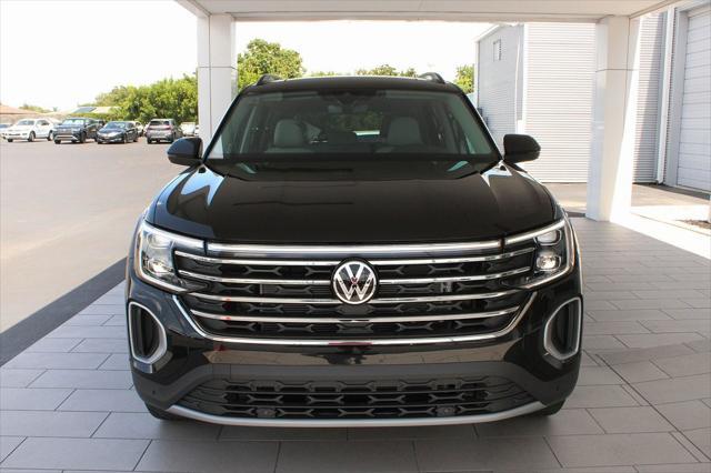 new 2024 Volkswagen Atlas car, priced at $39,431