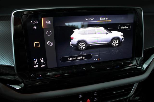 new 2025 Volkswagen Atlas car, priced at $45,932