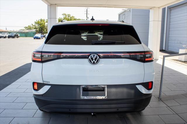 new 2025 Volkswagen ID.4 car, priced at $44,495