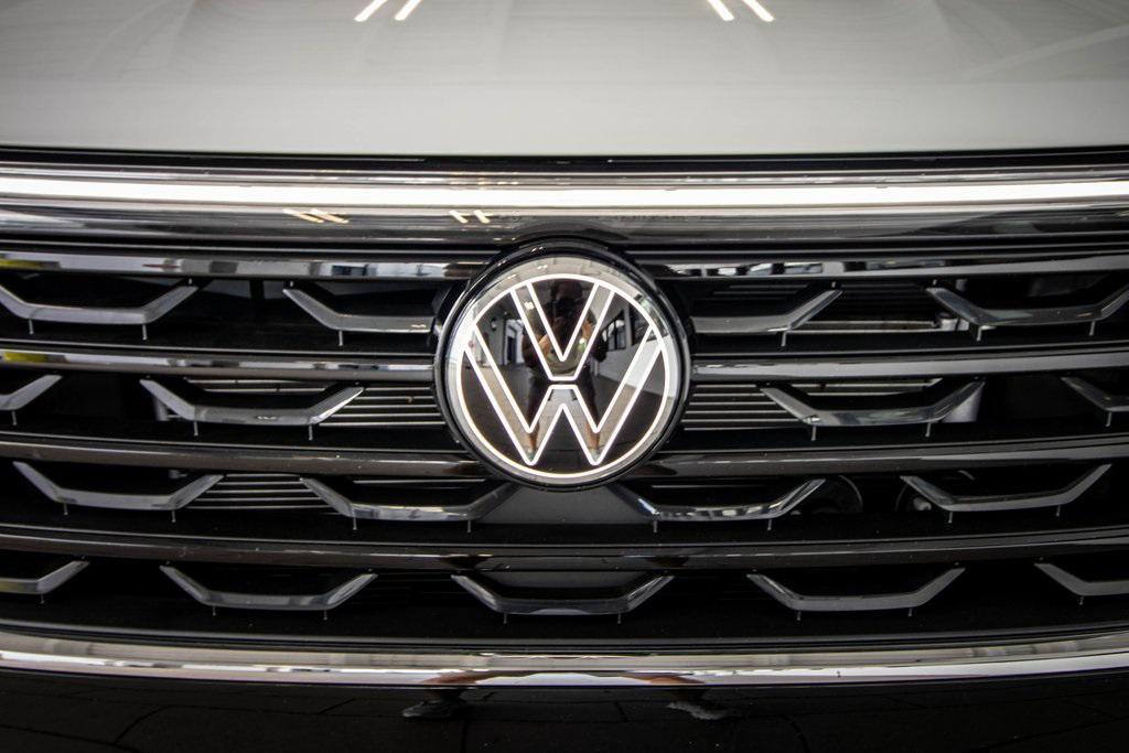 used 2025 Volkswagen Atlas Cross Sport car, priced at $35,321