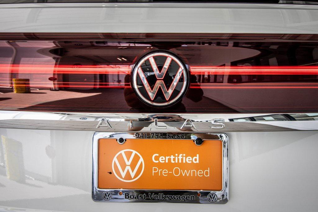 used 2025 Volkswagen Atlas Cross Sport car, priced at $35,321