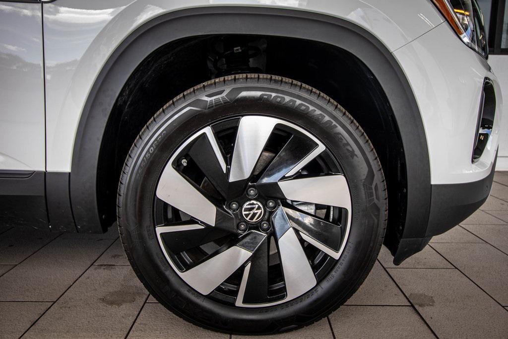used 2025 Volkswagen Atlas Cross Sport car, priced at $35,321