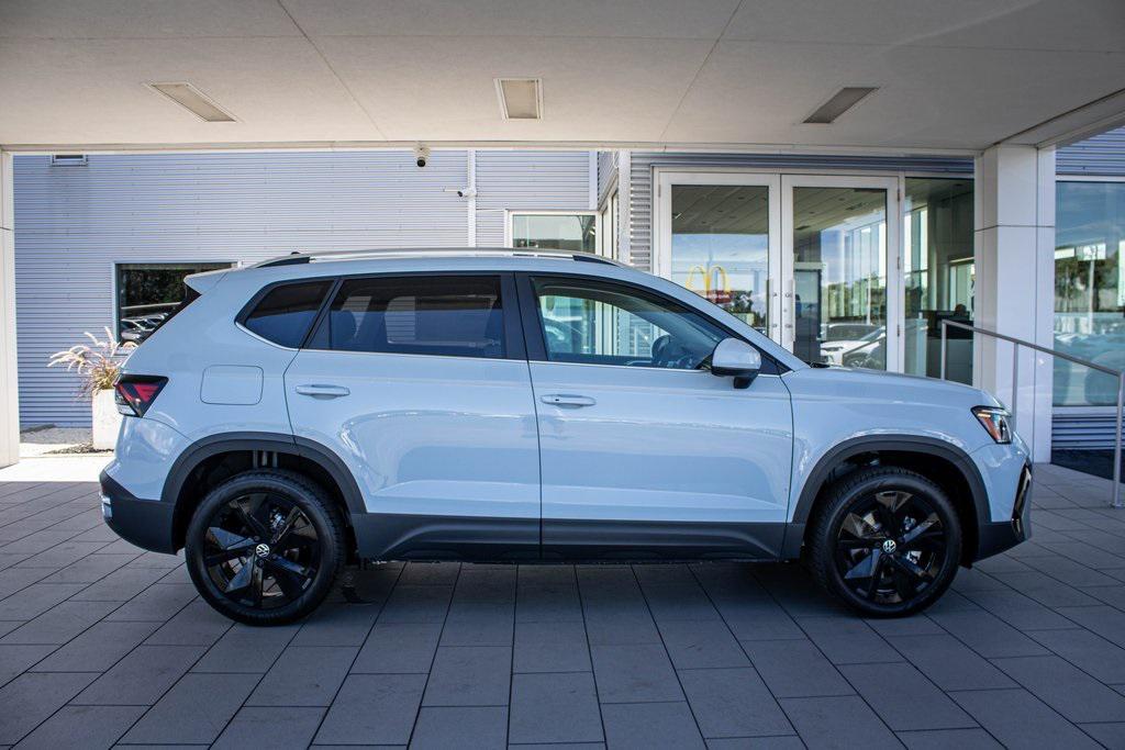 new 2025 Volkswagen Taos car, priced at $31,094