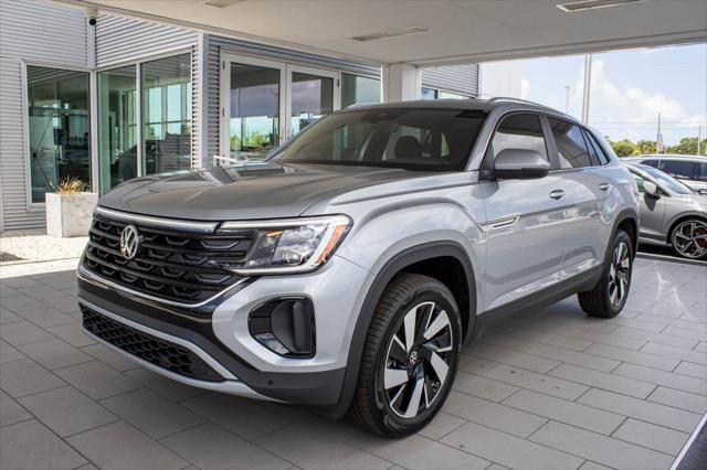 new 2025 Volkswagen Atlas Cross Sport car, priced at $41,018