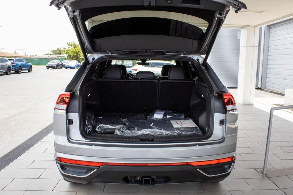 new 2025 Volkswagen Atlas Cross Sport car, priced at $39,268
