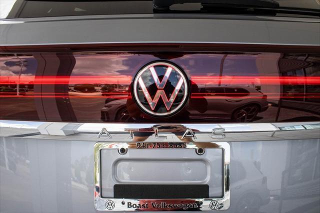 new 2025 Volkswagen Atlas Cross Sport car, priced at $41,018