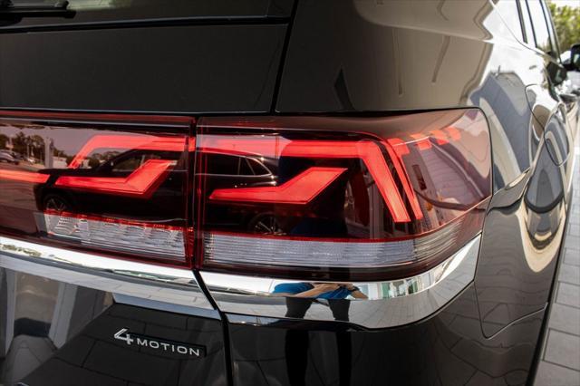 new 2025 Volkswagen Atlas car, priced at $52,766