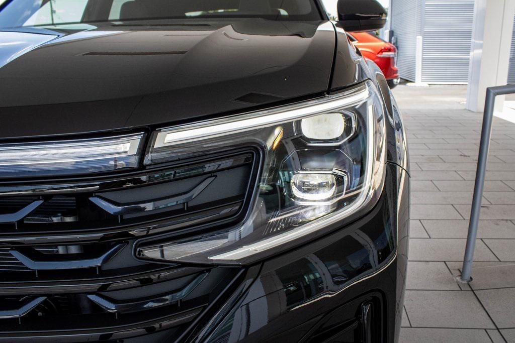 new 2025 Volkswagen Atlas Cross Sport car, priced at $47,737