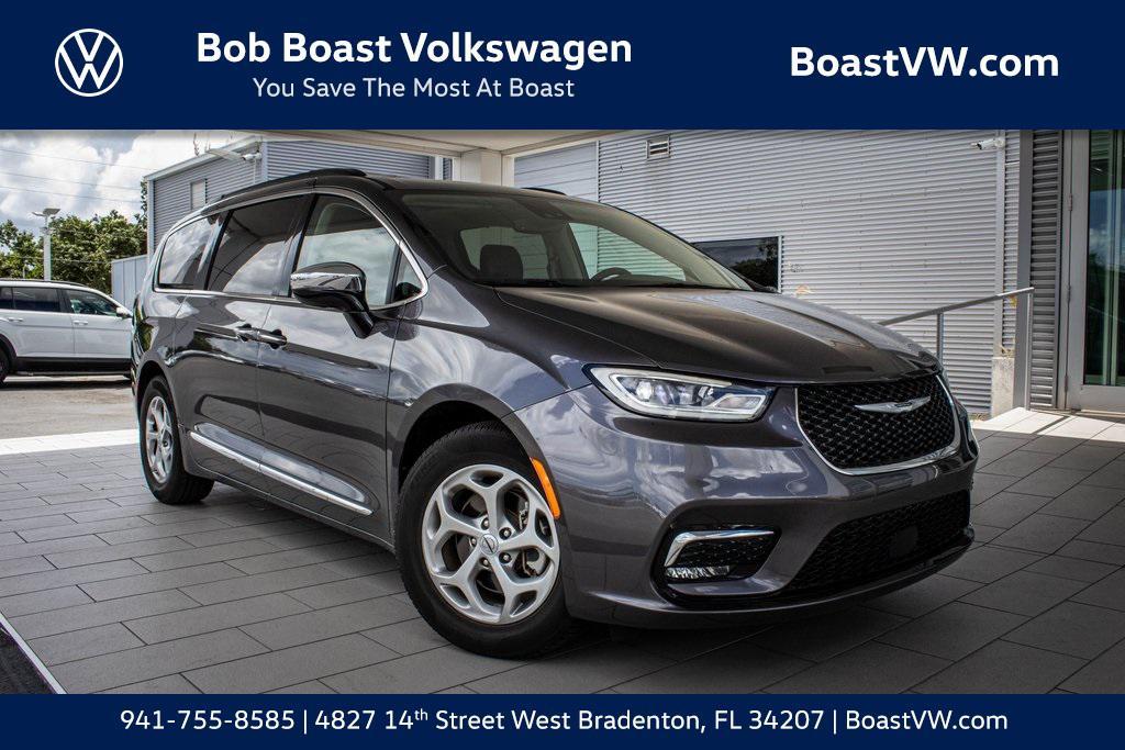 used 2023 Chrysler Pacifica car, priced at $32,303