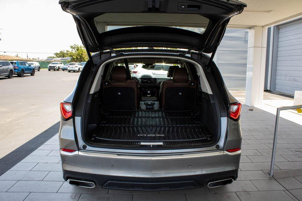 used 2024 Acura MDX car, priced at $43,990
