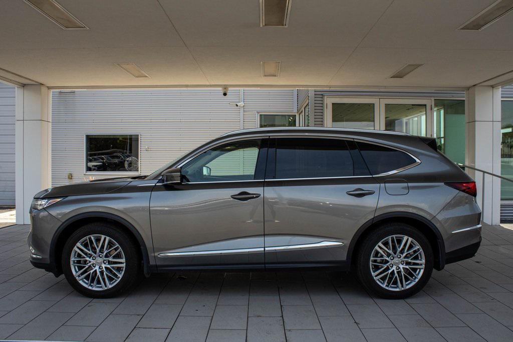 used 2024 Acura MDX car, priced at $43,990