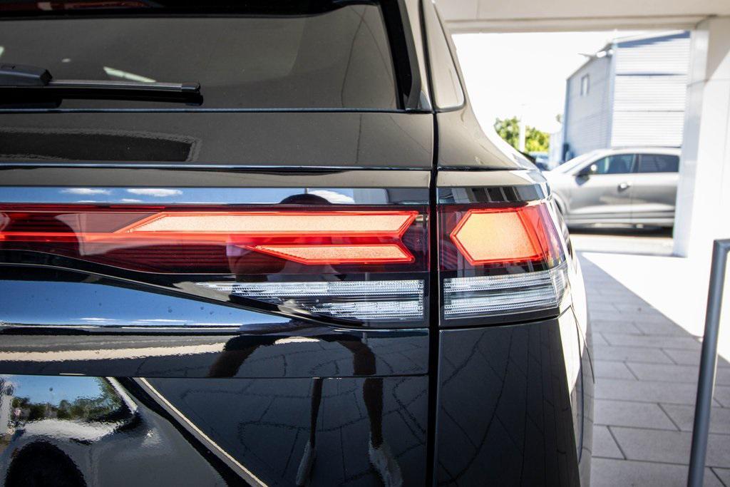 new 2025 Volkswagen Tiguan car, priced at $28,407