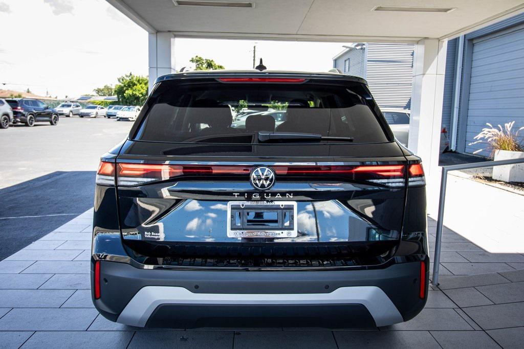 new 2025 Volkswagen Tiguan car, priced at $28,407