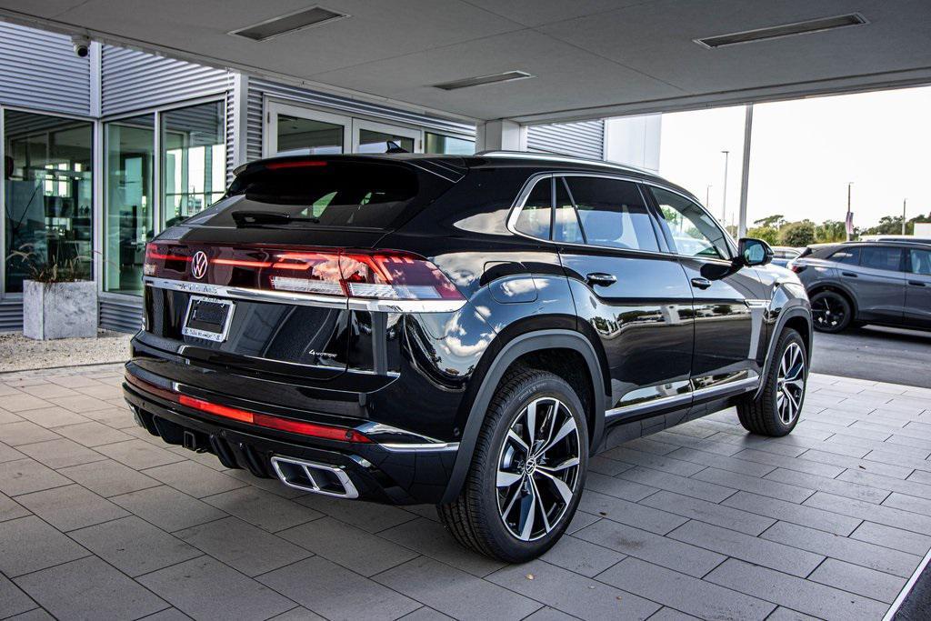 new 2026 Volkswagen Atlas Cross Sport car, priced at $53,324