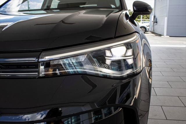 new 2025 Volkswagen Taos car, priced at $30,937