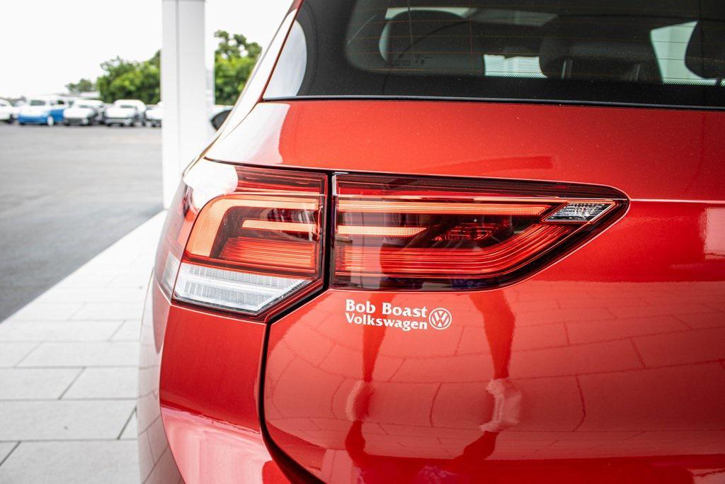 new 2025 Volkswagen Golf GTI car, priced at $41,486