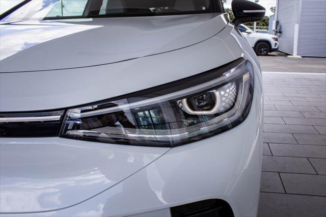 new 2025 Volkswagen ID.4 car, priced at $53,562