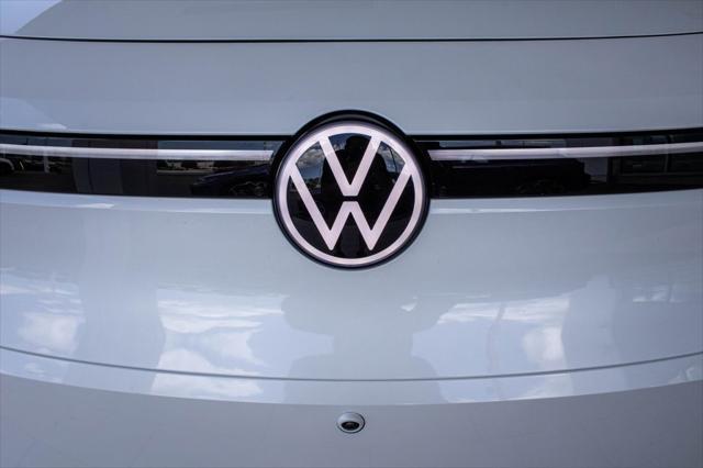 new 2025 Volkswagen ID.4 car, priced at $53,562
