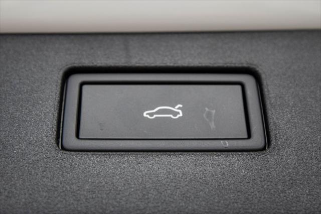 new 2025 Volkswagen Tiguan car, priced at $36,118