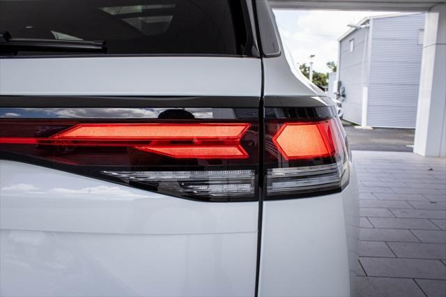 new 2025 Volkswagen Tiguan car, priced at $36,118