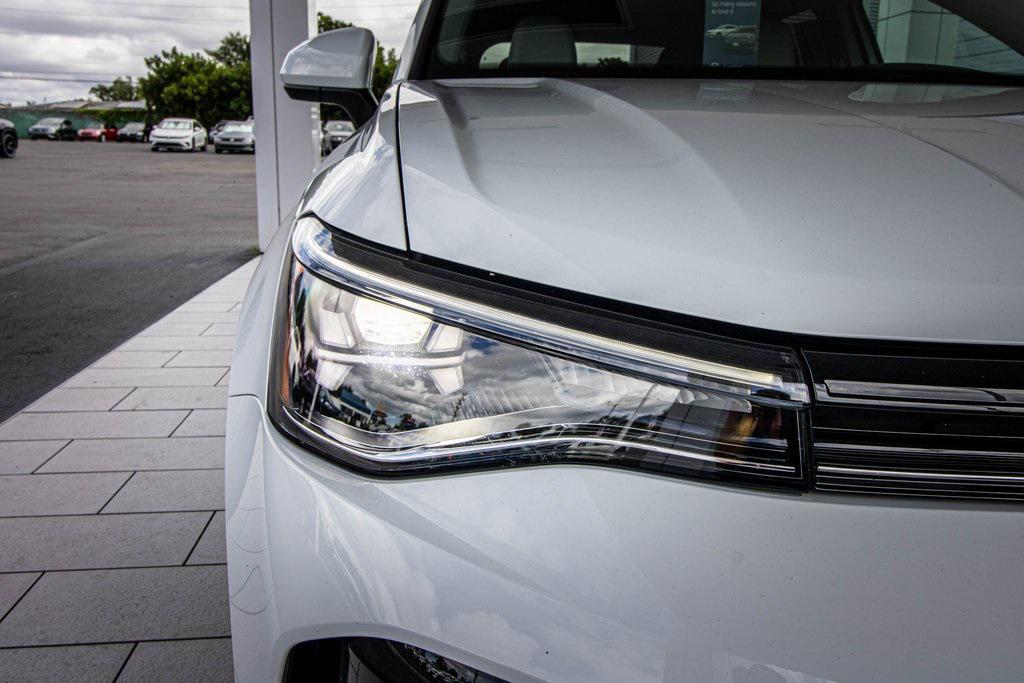 used 2025 Volkswagen Taos car, priced at $25,995