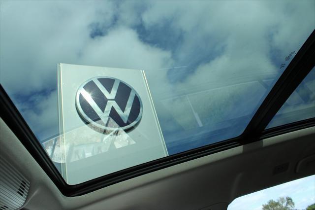 new 2024 Volkswagen Atlas car, priced at $49,179