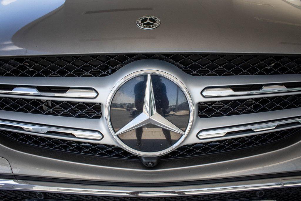 used 2022 Mercedes-Benz GLC 300 car, priced at $29,995
