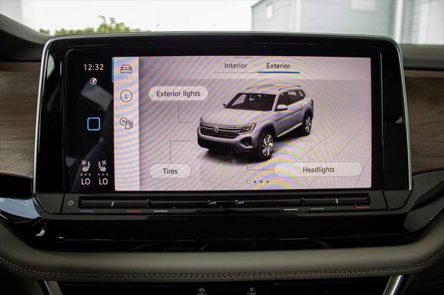 new 2025 Volkswagen Atlas car, priced at $37,402