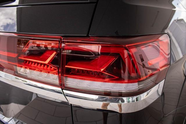 new 2025 Volkswagen Atlas car, priced at $37,402
