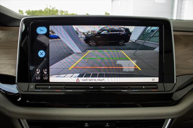 new 2025 Volkswagen Atlas car, priced at $37,402