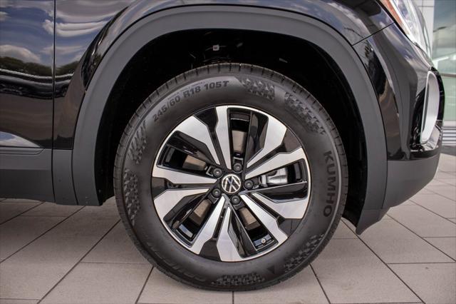 new 2025 Volkswagen Atlas car, priced at $37,402
