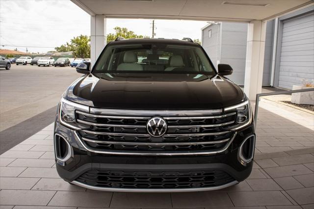 new 2025 Volkswagen Atlas car, priced at $37,402