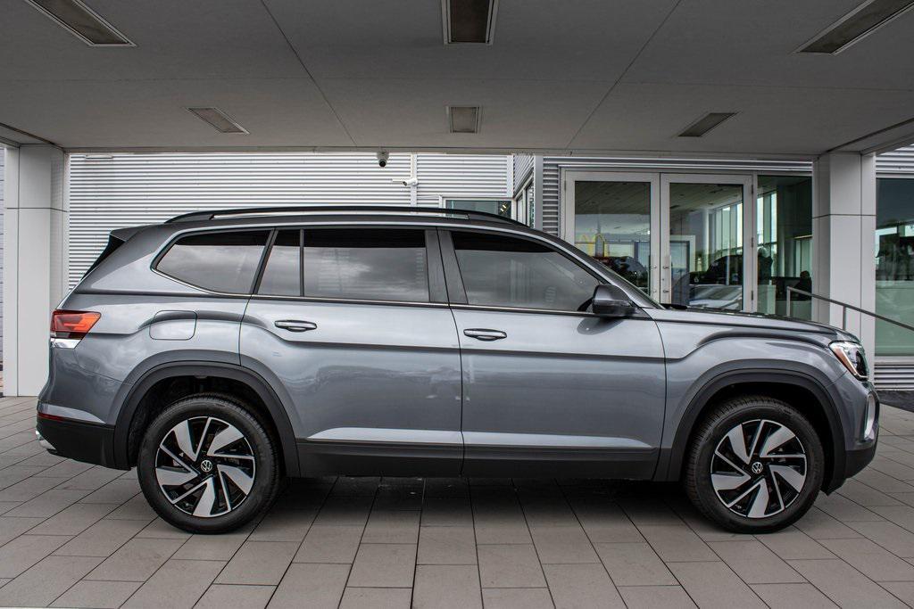 new 2025 Volkswagen Atlas car, priced at $40,986