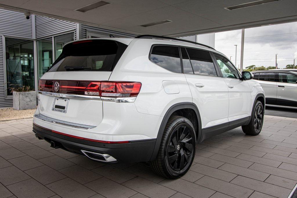 new 2026 Volkswagen Atlas car, priced at $45,551