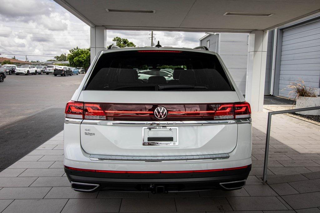 new 2026 Volkswagen Atlas car, priced at $45,551