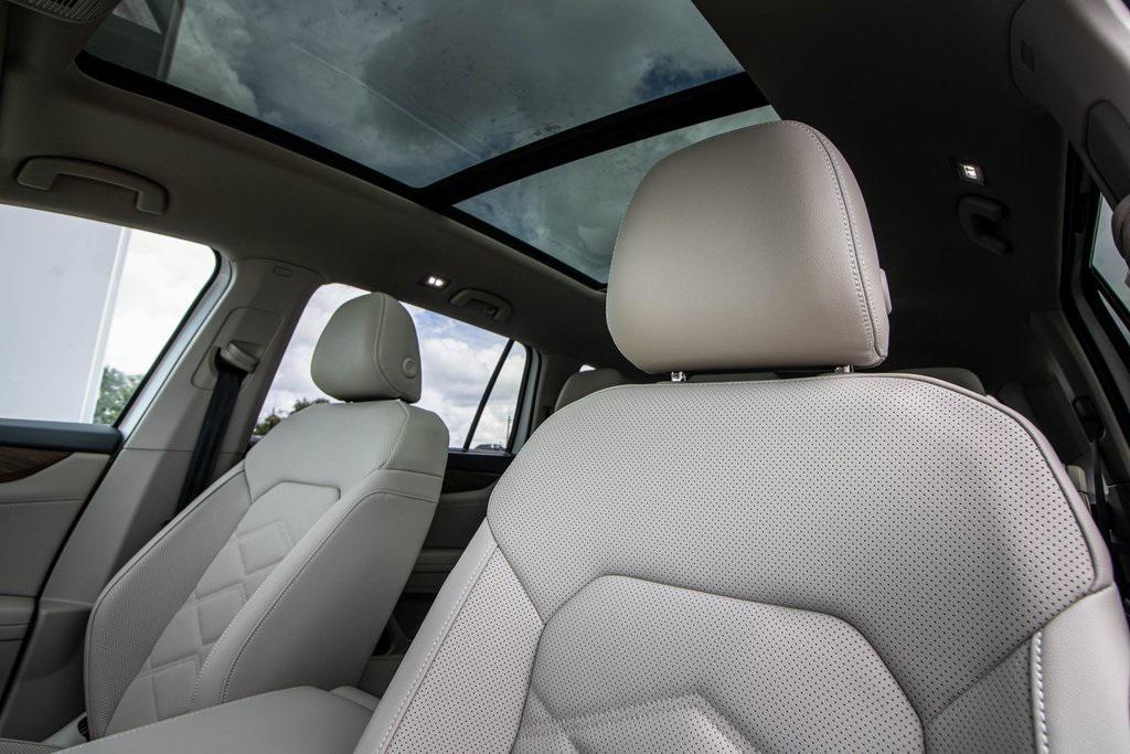 new 2026 Volkswagen Atlas car, priced at $45,551