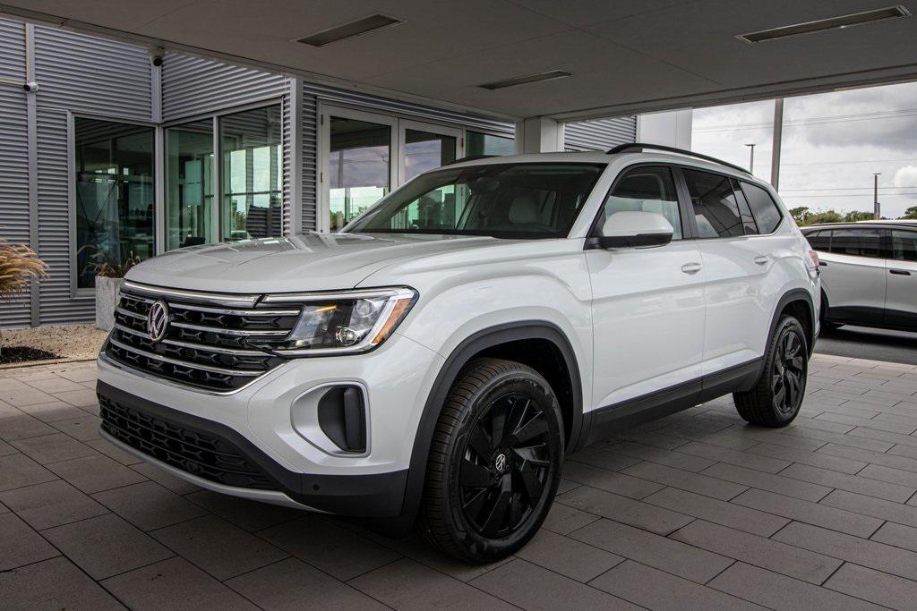 new 2026 Volkswagen Atlas car, priced at $45,551
