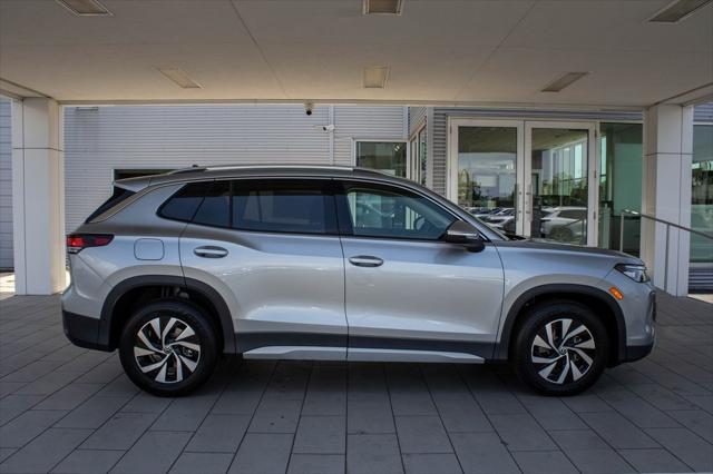 new 2025 Volkswagen Tiguan car, priced at $30,515