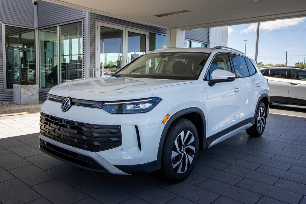 new 2025 Volkswagen Tiguan car, priced at $29,751