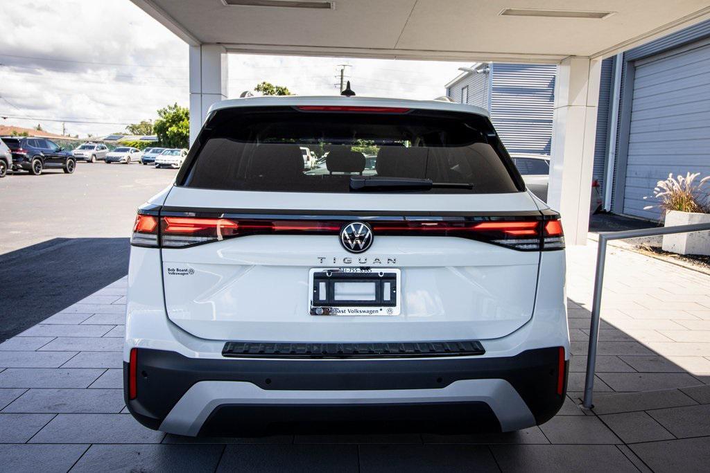 new 2025 Volkswagen Tiguan car, priced at $29,751