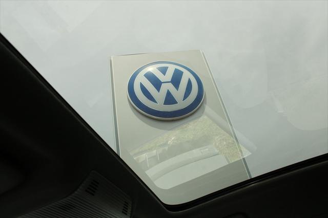 used 2021 Volkswagen ID.4 car, priced at $38,419